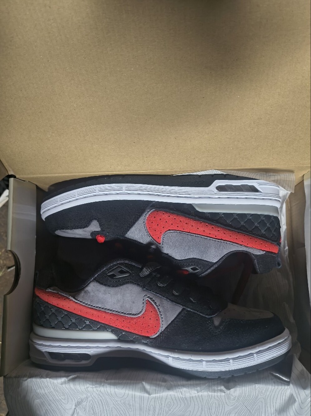 Nike SB Zoom Air Bred